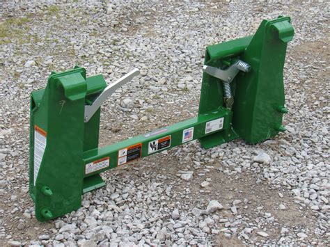 john deere to skid steer adaptor|universal skid steer quick hitch.